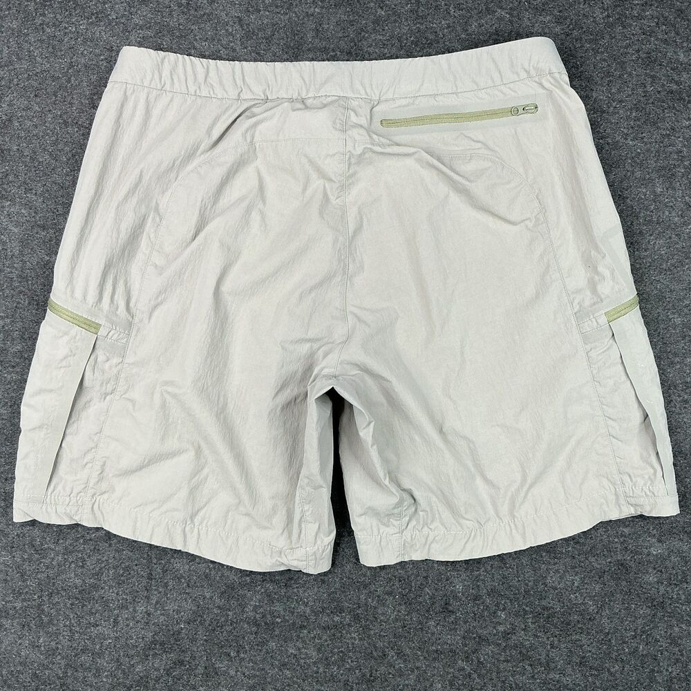 Arc'teryx Men's Nylon Hiking Shorts Size 34 Grey Stone Belted Cargo Zip Pockets - Picture 2 of 12